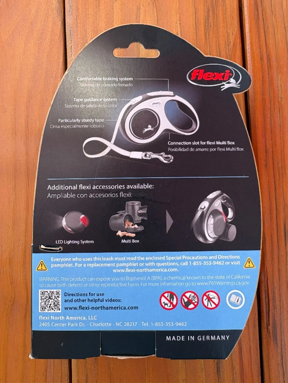 NWT Flexi Comfort Small Dog Retractable Tape Leash, Black/White,Woof Poomergency